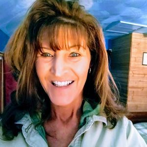 Meet your Posher, Lori